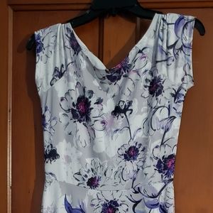 Womens floral Dress..NWT *208*